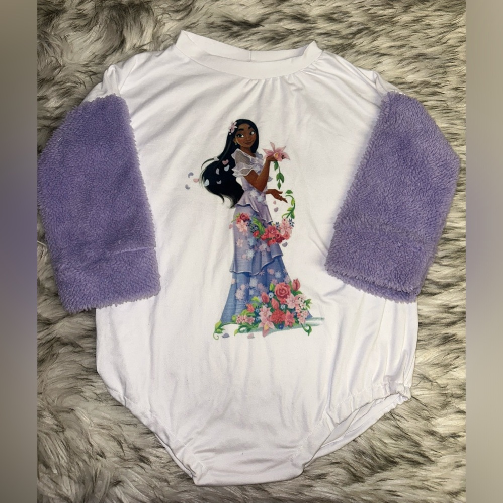 NWOT Encanto Isabela handmade romper